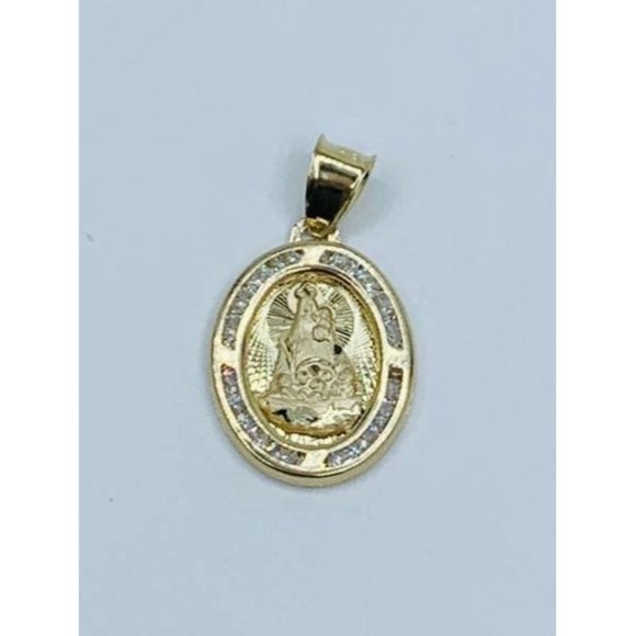 10k gold pendant Virgen de la Caridad del cobre- our lady of charity virgin